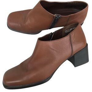 Laura Scott Leather Ankle Shoe 9.5